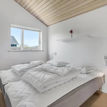 Semesterbostad Amazing In Haderslev With Sauna Flovt